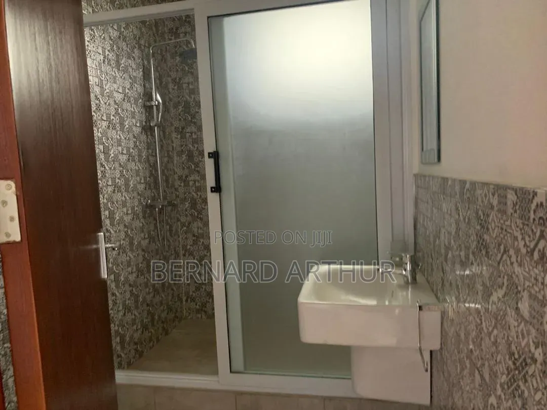 3bdrm Apartment in Bernard Agency, ECOMOG for rent