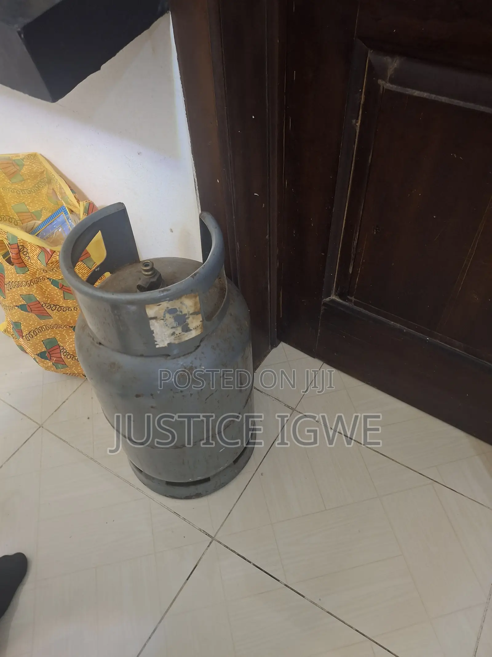 Gas Cylinder