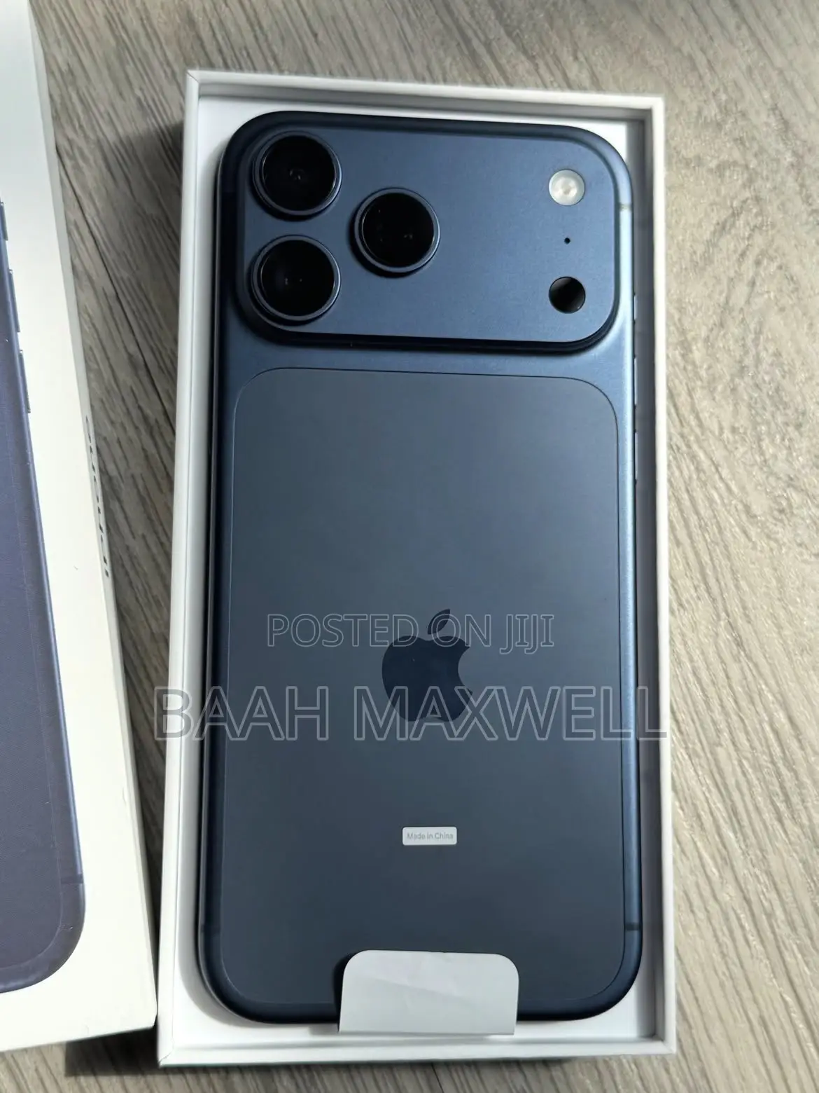 New Apple iPhone 17 Pro Max 512 GB Blue