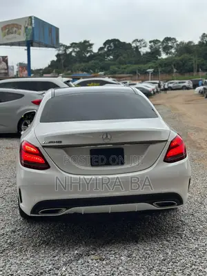 Mercedes-Benz C300 Luxury 4Matic Sedan AWD (2.0L 4cyl 7A) 2016 White