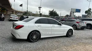 Mercedes-Benz C300 Luxury 4Matic Sedan AWD (2.0L 4cyl 7A) 2016 White