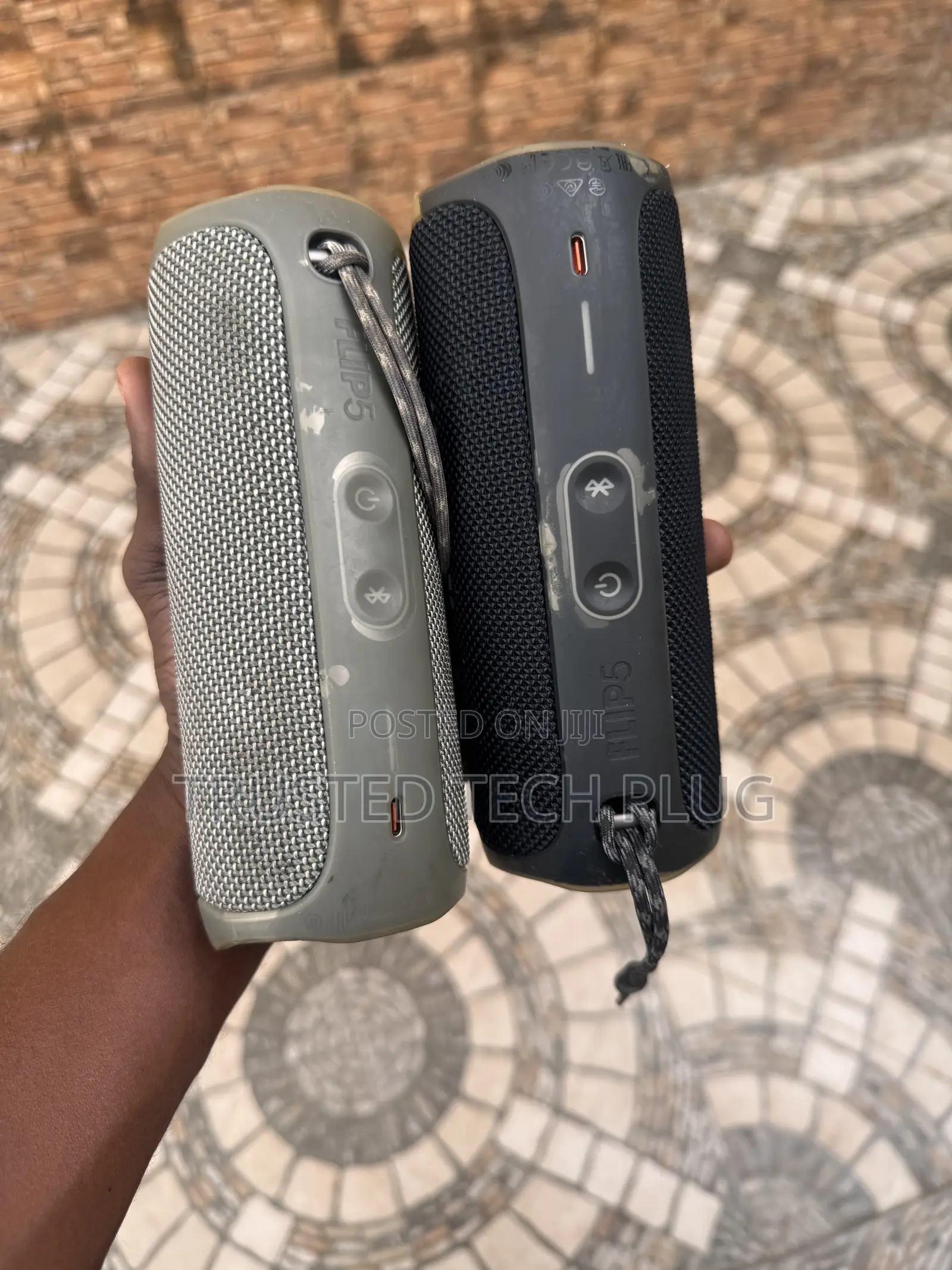 Preowned JBL Flip 5 Bluetooth Speaker From America in Stock