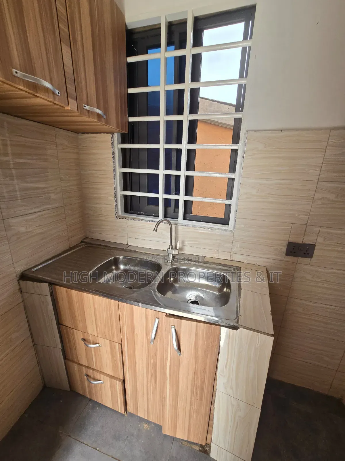 1bdrm Apartment in Tse Addo, Teshie for rent