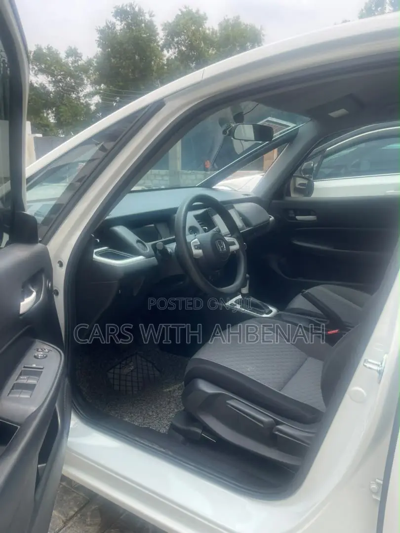 Honda Fit 2023 White