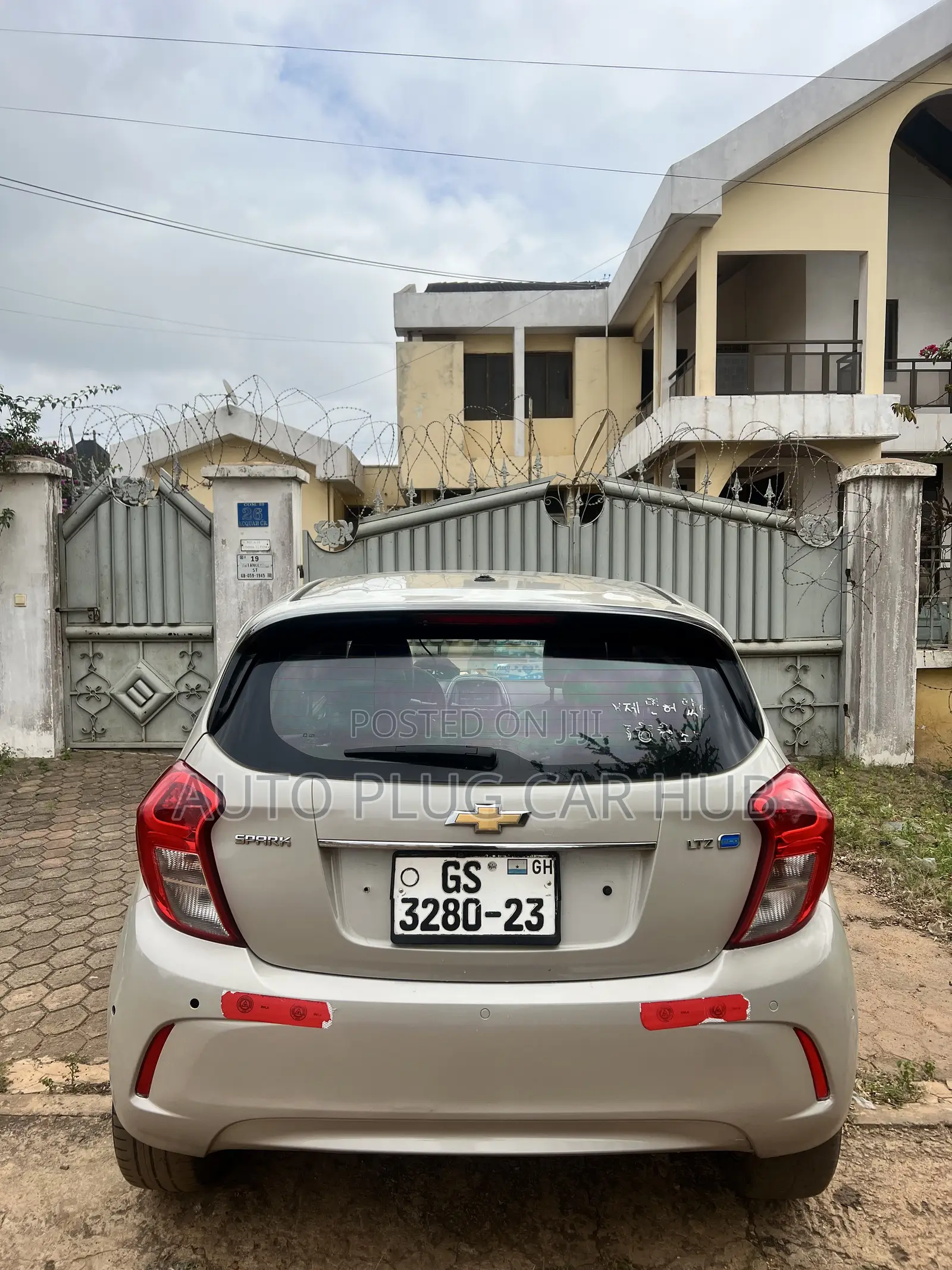 Chevrolet Spark 2017 Ivory