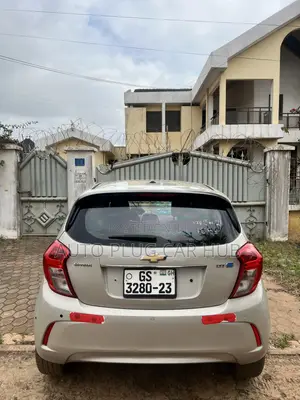 Chevrolet Spark 2017 Ivory