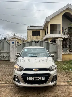 Chevrolet Spark 2017 Ivory
