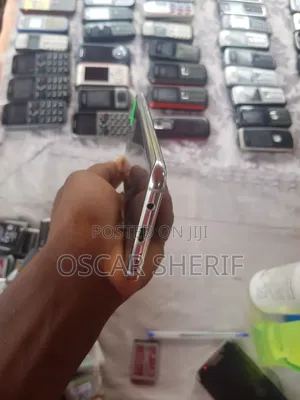 New Samsung Galaxy S8 Plus 64 GB Gray