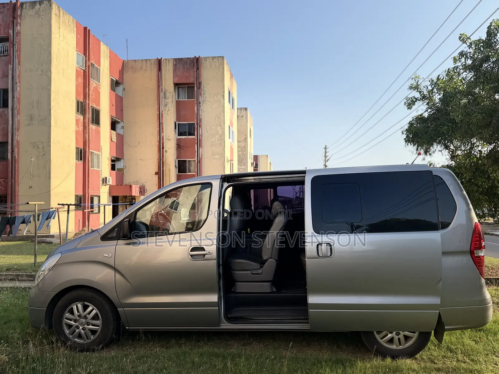 Hyundai Starex 2016 Silver