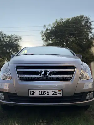 Hyundai Starex 2016 Silver