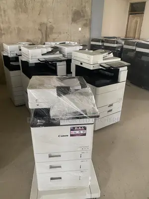 Canon IRAdv525