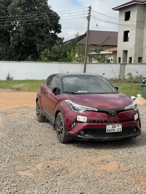 Toyota C-HR 2019 Red