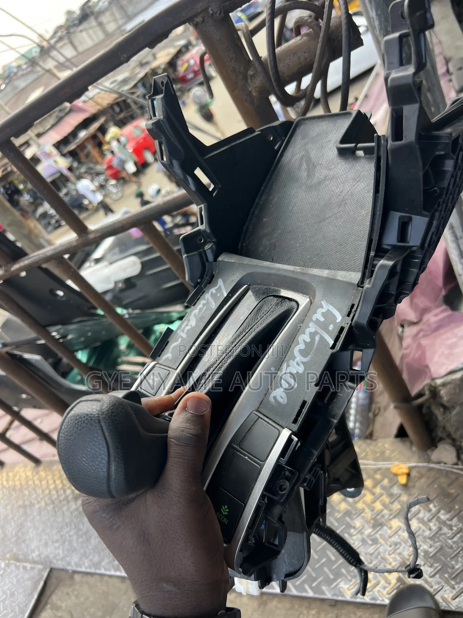 Honda Civic 2016 / 2012 Gear Selector or Gear Shift