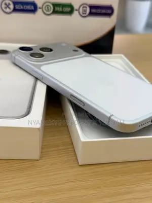 Apple iPhone 17 Pro Max 512 GB Silver
