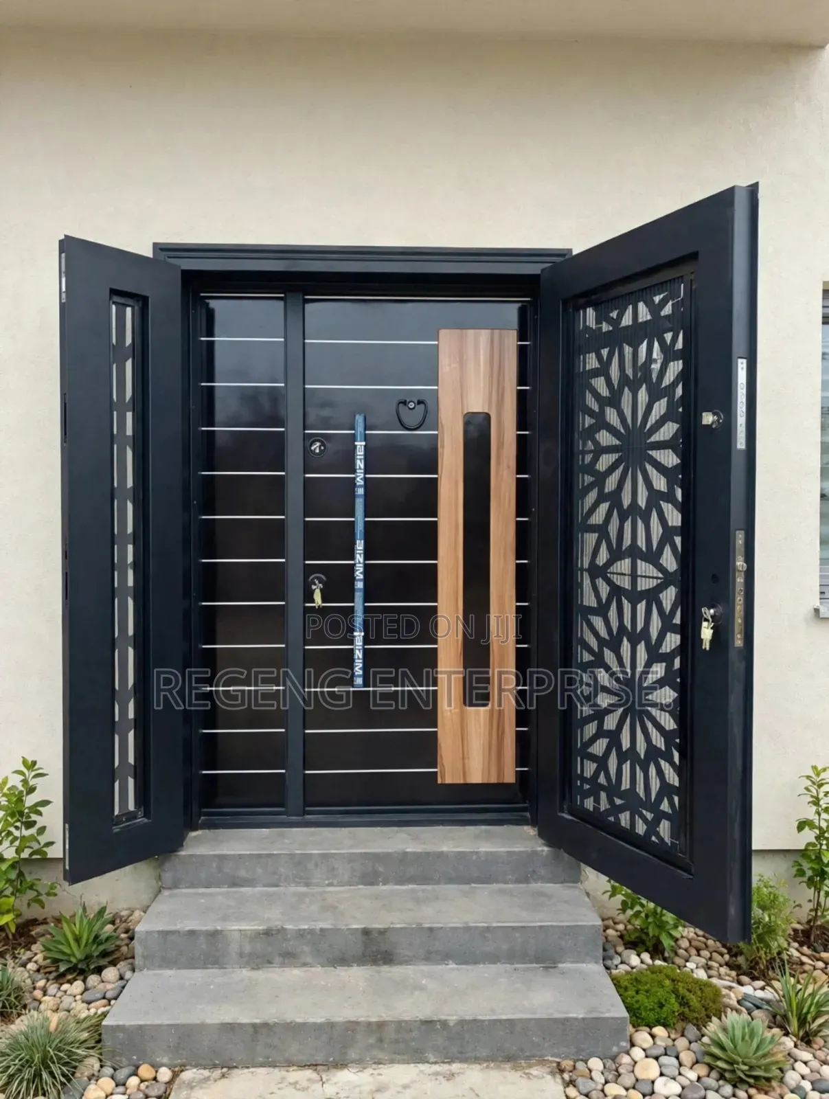 Doorco Door in Door Turkey Quality Lock.