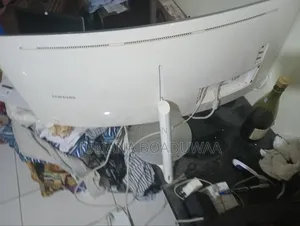 Samsung Curved Monitor 34 Inches
