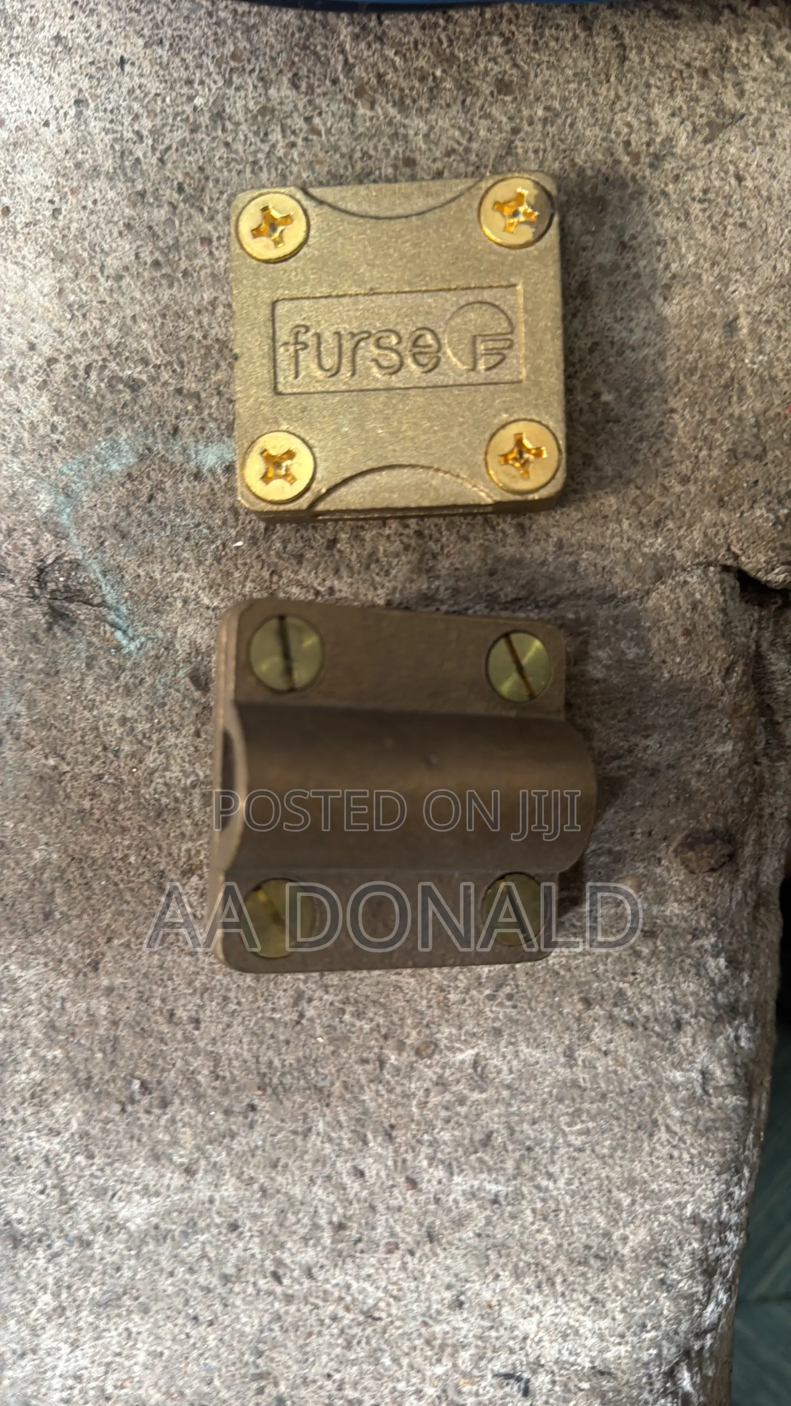 Earthrod Square Clamp