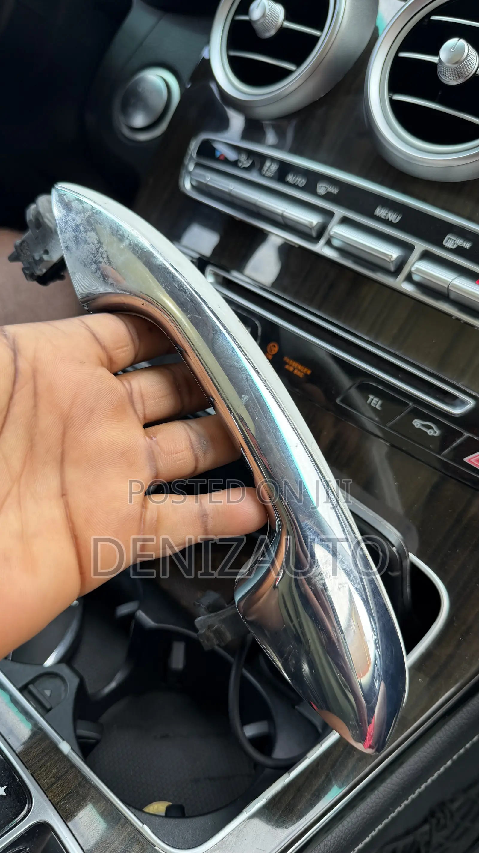 W205 Original Rear Right Door Handle