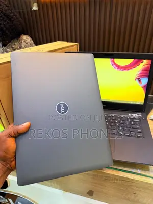 New Laptop Dell Latitude 3480 4GB Intel Core i5 SSD 128GB