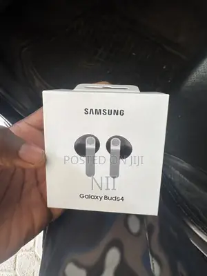 Samsung Earbud 4