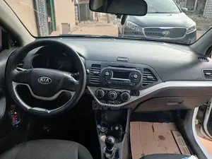 Kia Picanto 2013 White
