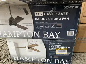 US Ceiling Fan With Light