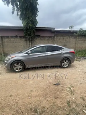Hyundai Elantra GLS 2012 Gray