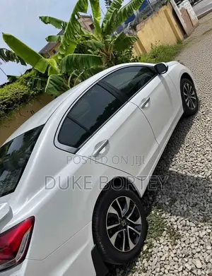 Honda Civic EX-L w/Navigation 4dr Sedan (1.8L 4cyl CVT) 2015 White