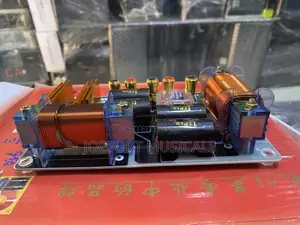 2-Way Speaker Crossover