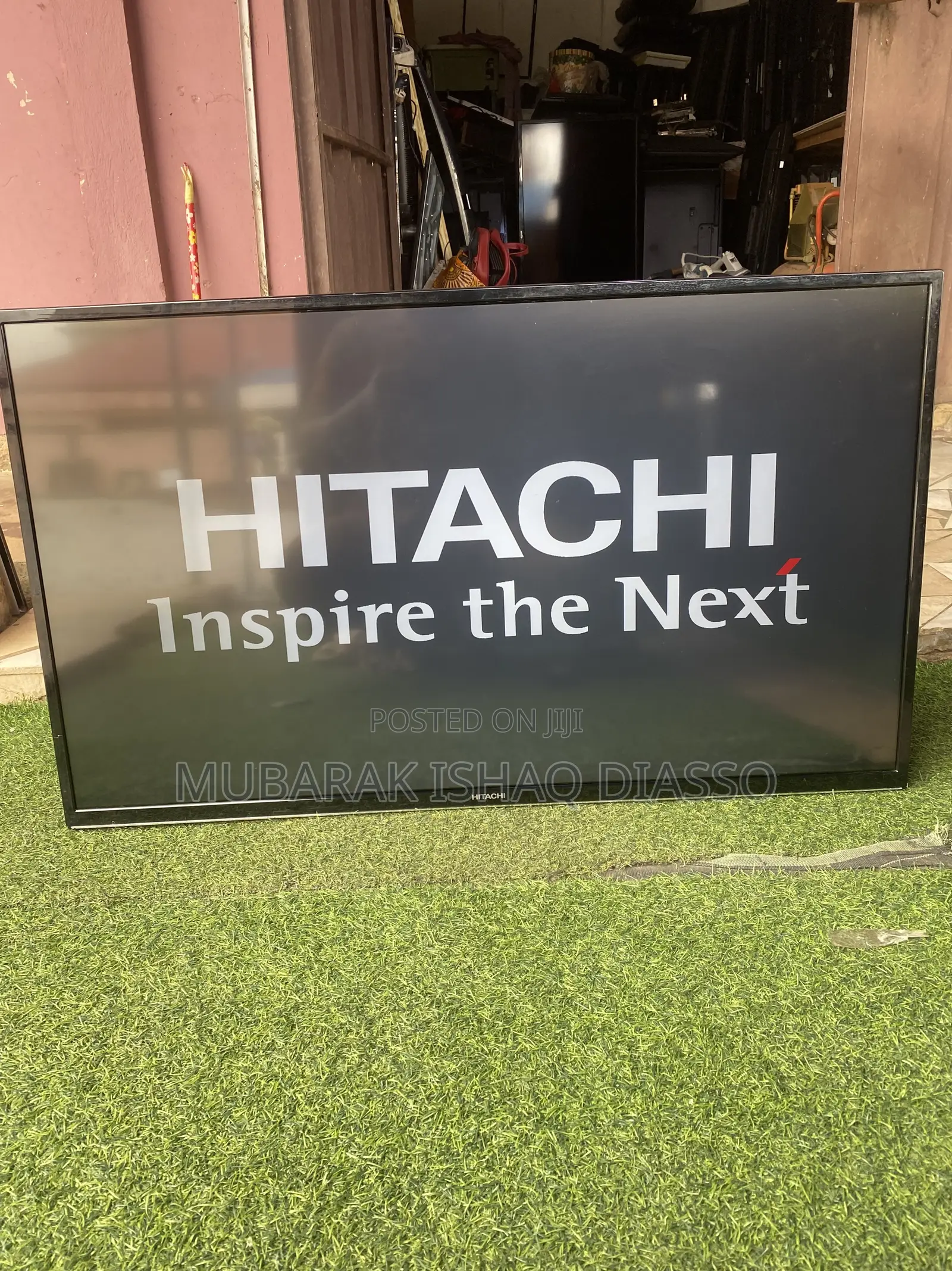 Hitachi 43” Smart TV