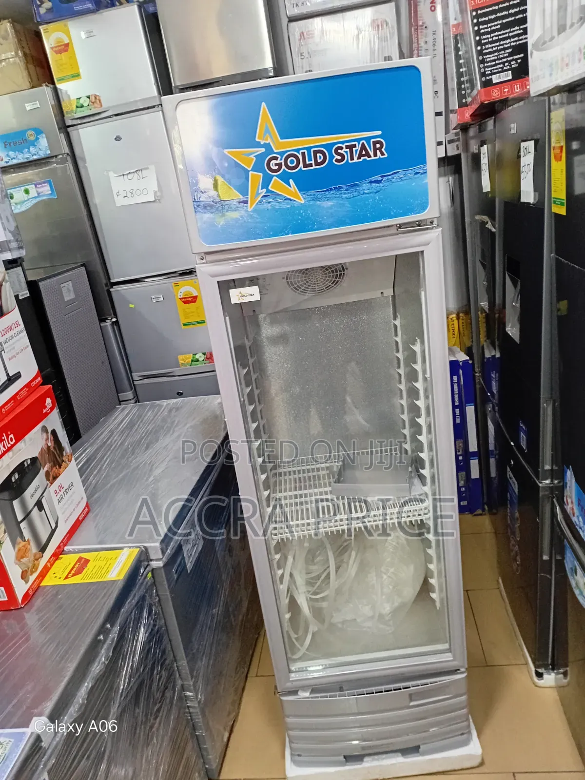 Gold Star GSSC-229L Showcase Fridge – Clear Display, Powerful 229L