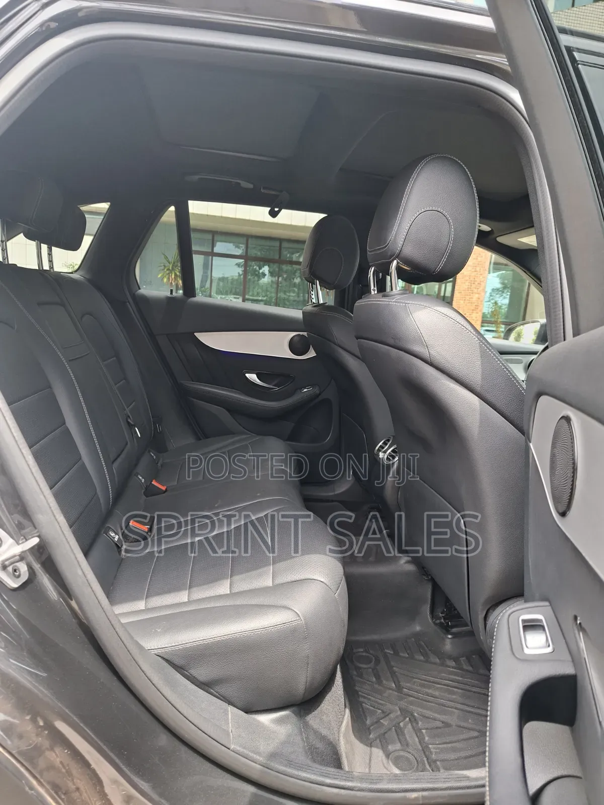 Mercedes-Benz GLC-Class 2022 Gray