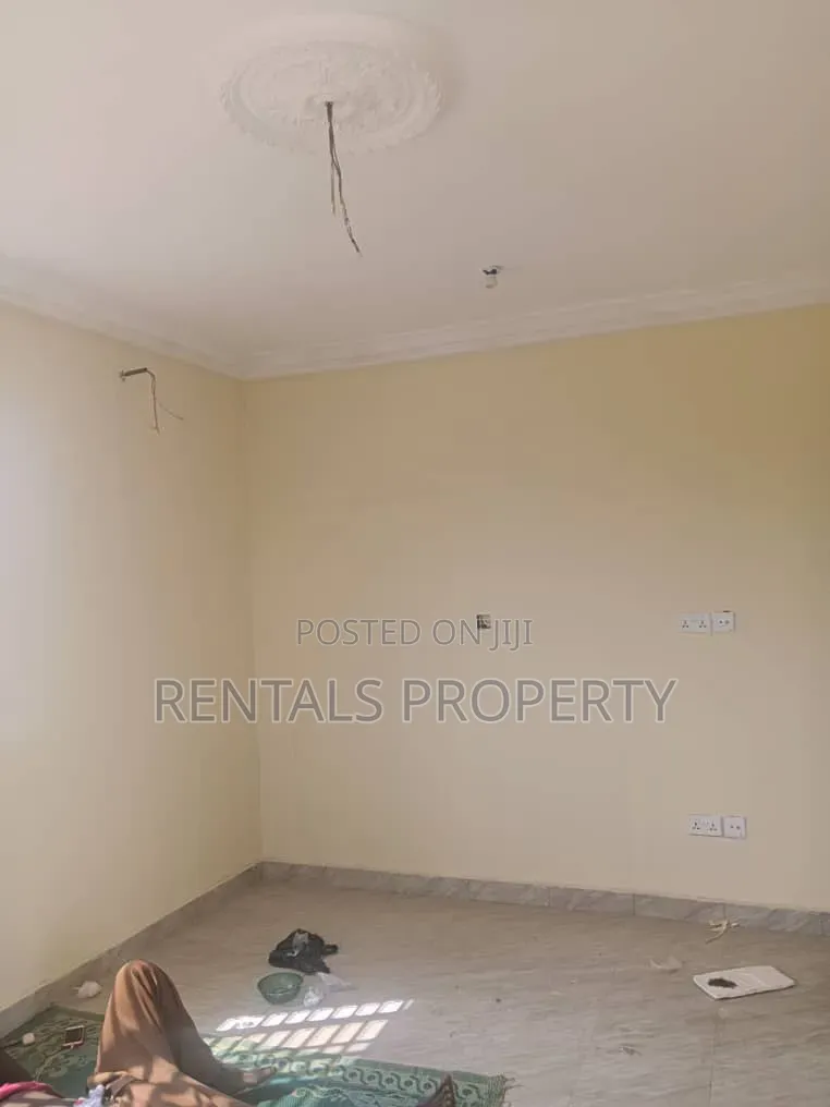 Furnished 1bdrm Block of Flats in Danfa for rent