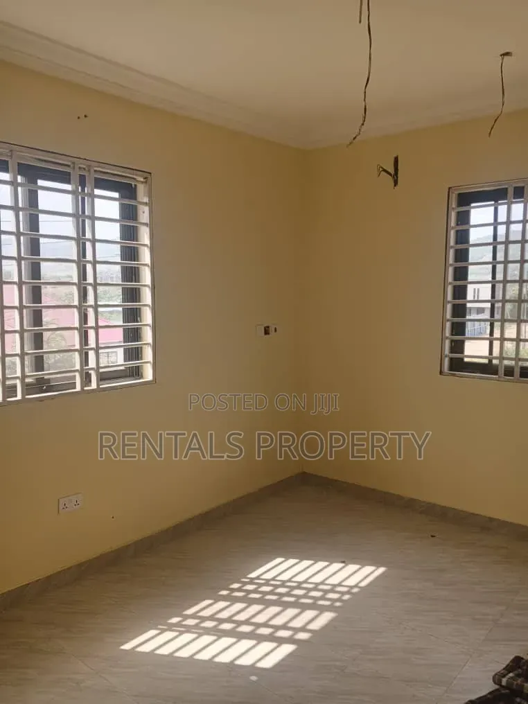 Furnished 1bdrm Block of Flats in Danfa for rent