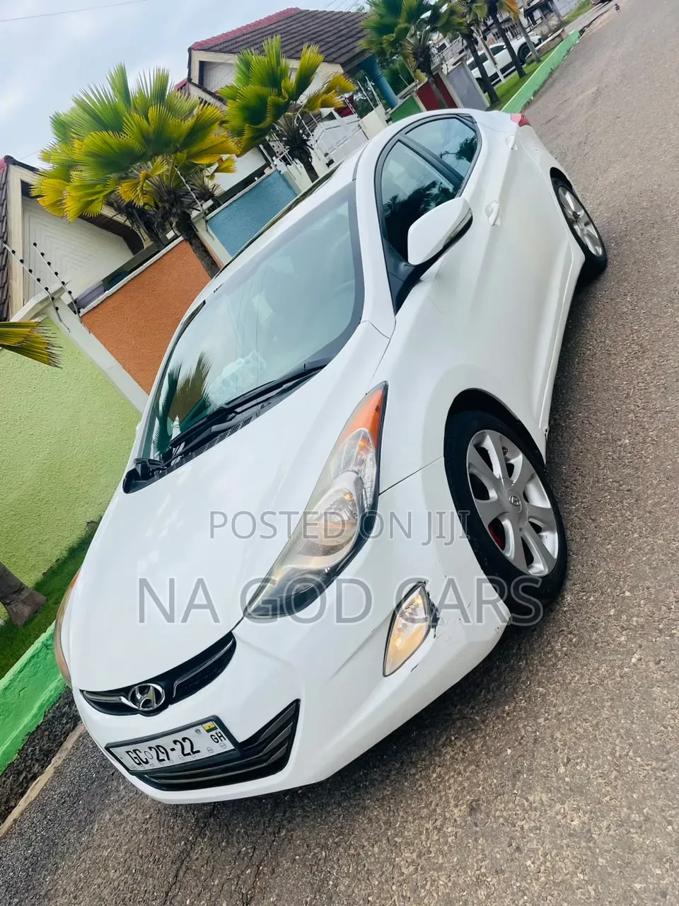 Hyundai Elantra Limited Sedan FWD (1.8L 4cyl 6A) 2013 White