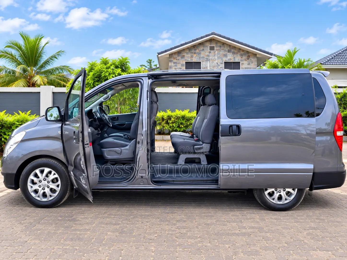 Hyundai H300 2011 Gray