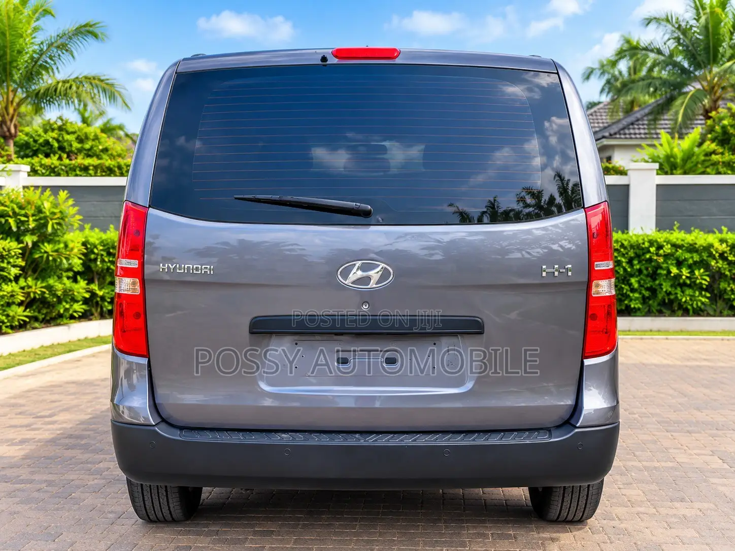 Hyundai H300 2011 Gray