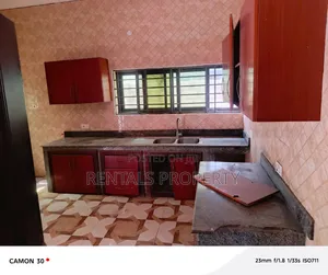 4bdrm Duplex in Oyarifa Mall Area for rent