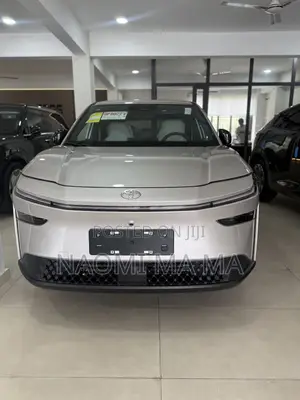 New Toyota bZ3 2025 Off white