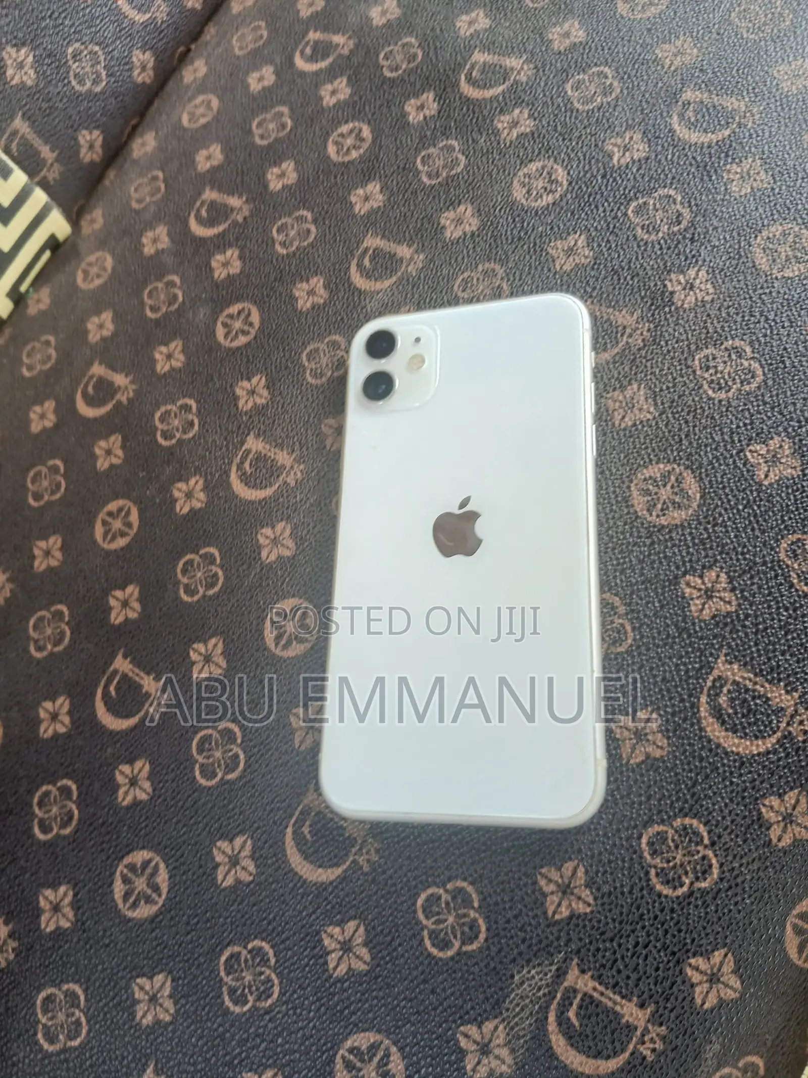 Apple iPhone 11 64 GB White