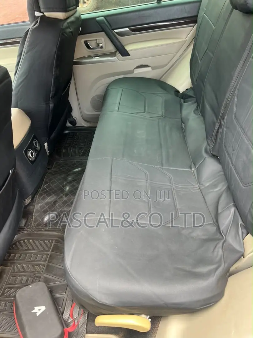 Mitsubishi Pajero V80 3.5 V6 GL/GLS 2016 Blue