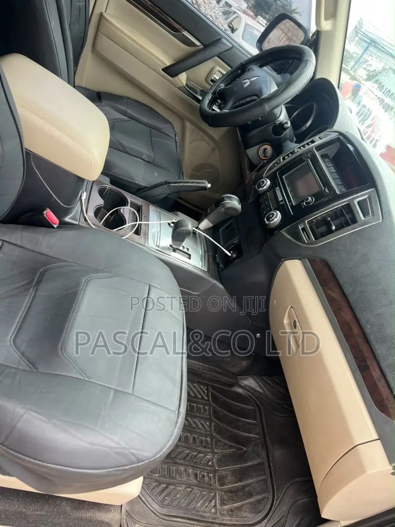 Mitsubishi Pajero V80 3.5 V6 GL/GLS 2016 Blue
