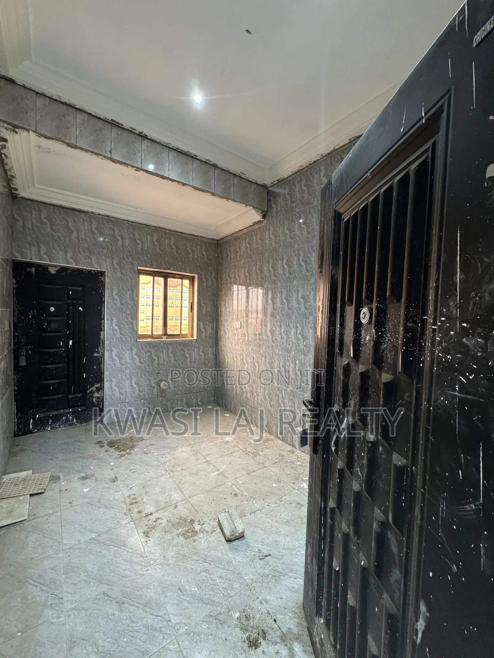 1bdrm Apartment in New Bortianor, Weija for rent