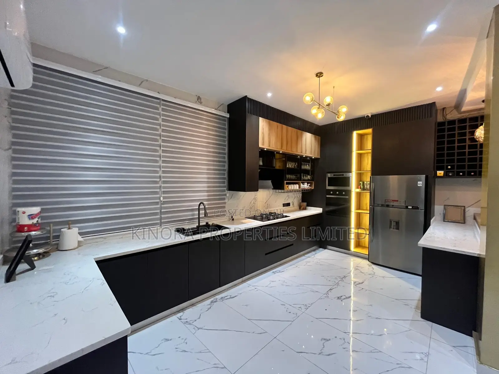 4bdrm Duplex in Anc Area, East Legon for sale