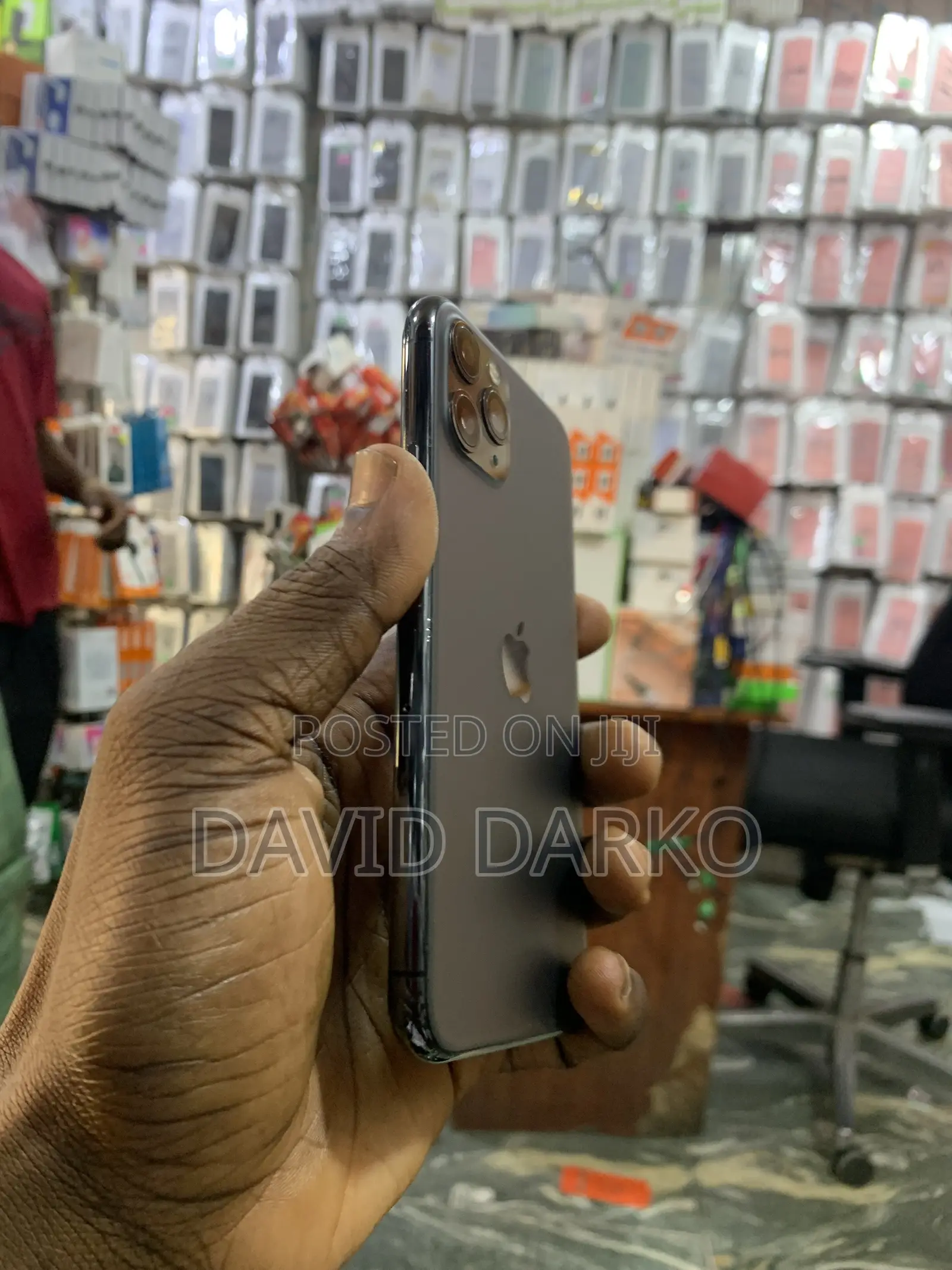 Apple iPhone 11 Pro 64 GB Gray