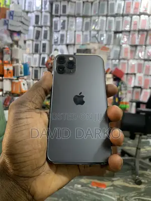 Apple iPhone 11 Pro 64 GB Gray