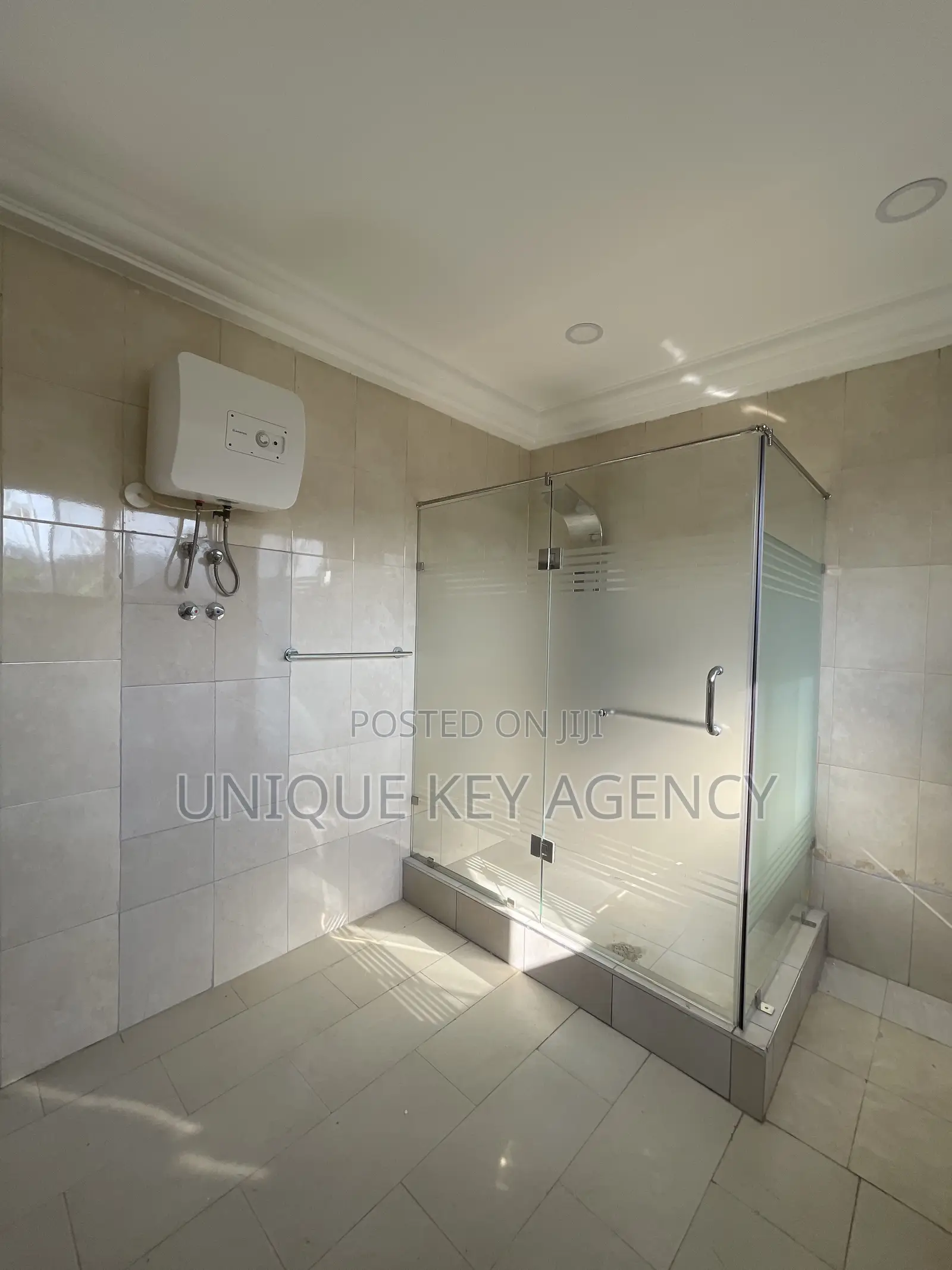 4bdrm House in Unique Key Agency, Abelemkpe for rent