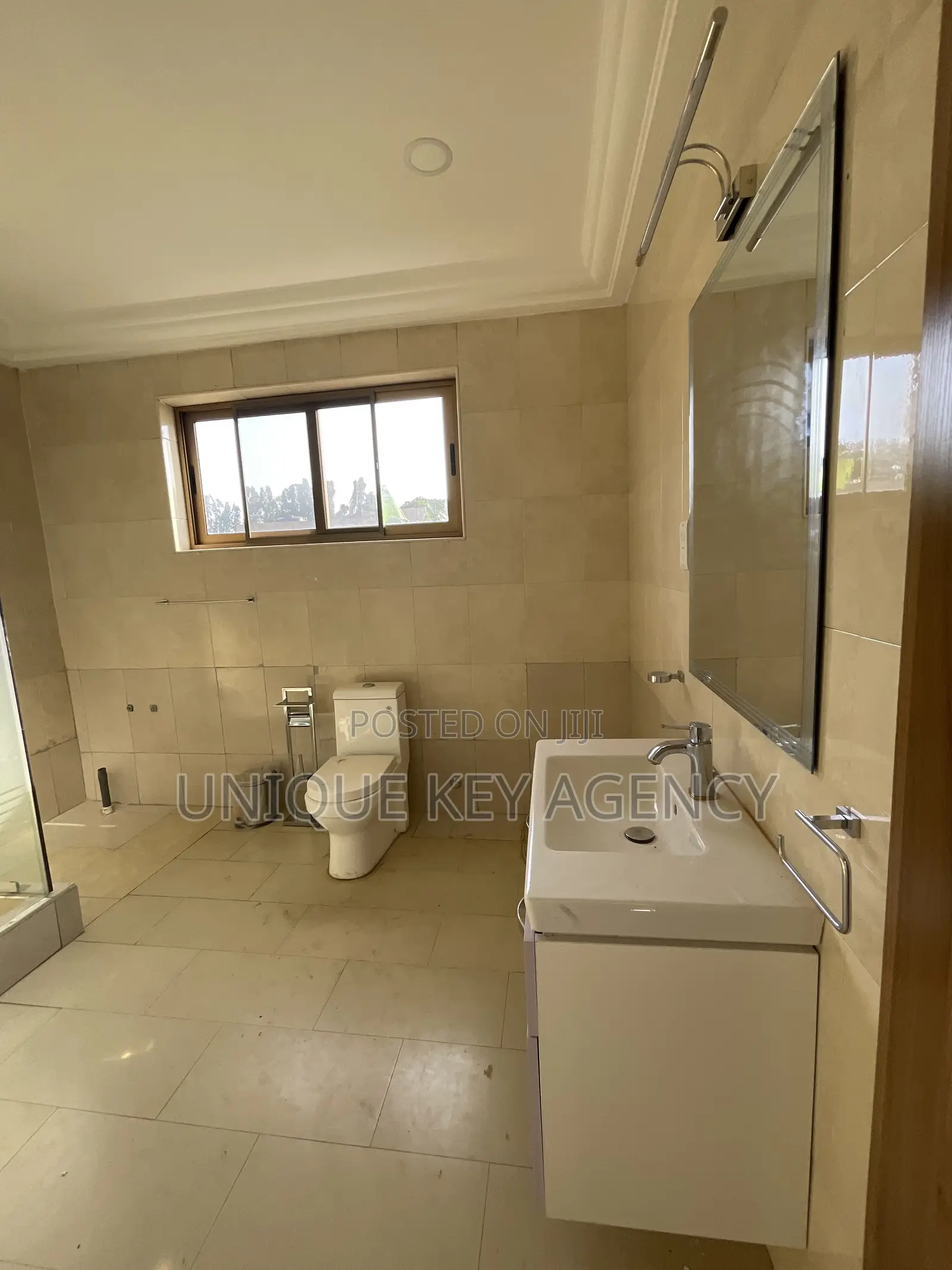 4bdrm House in Unique Key Agency, Abelemkpe for rent