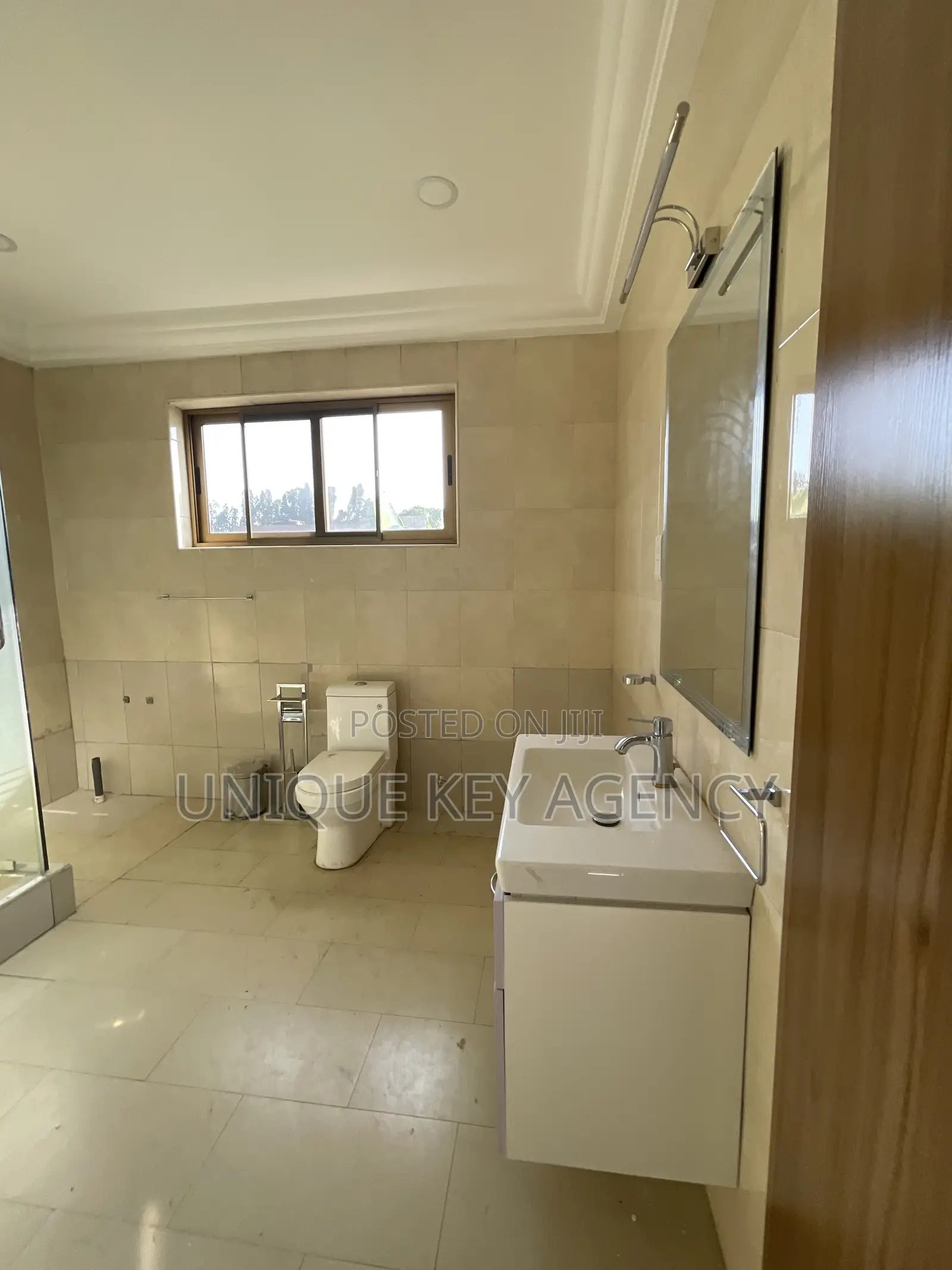 4bdrm House in Unique Key Agency, Abelemkpe for rent