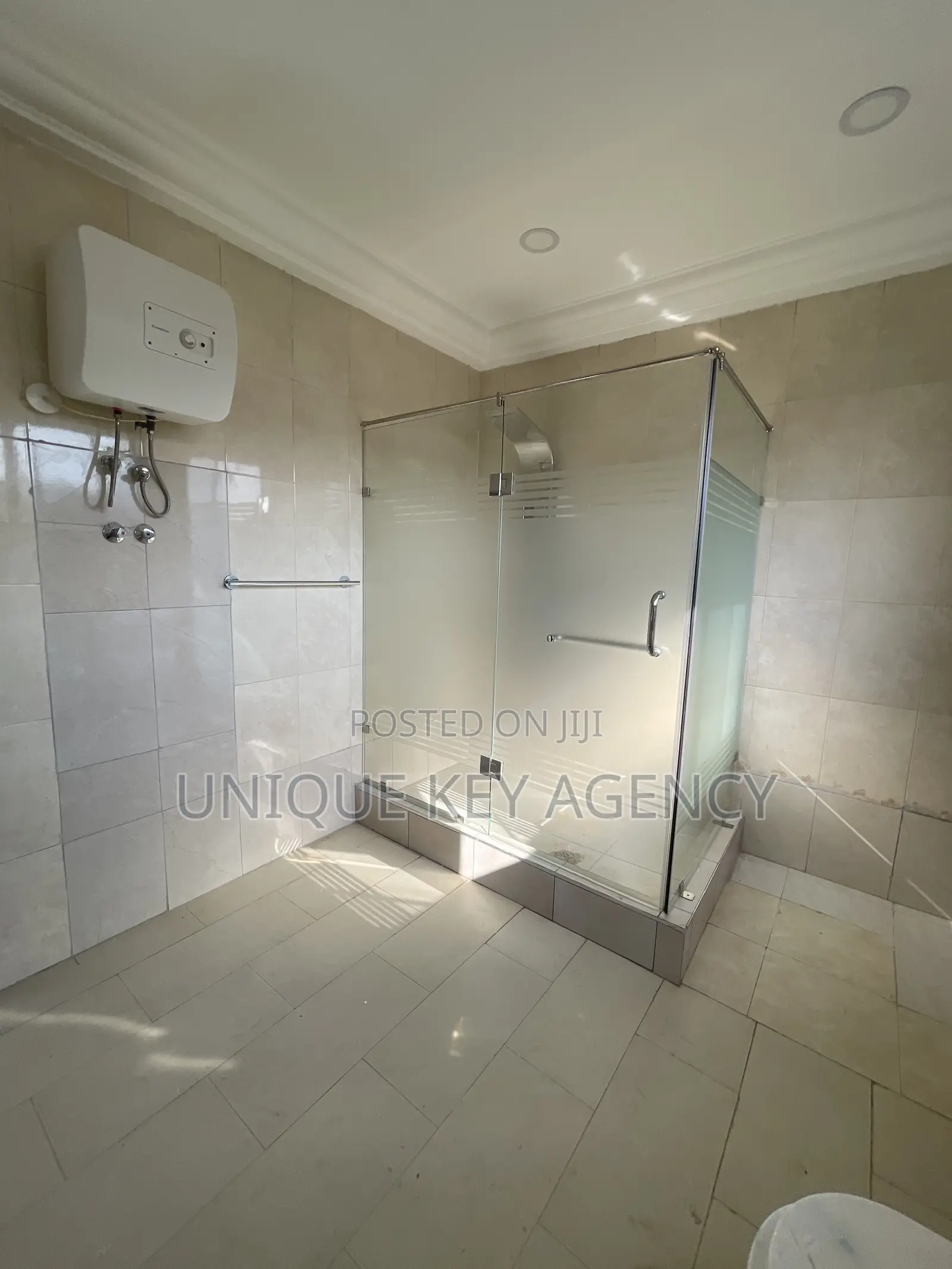 4bdrm House in Unique Key Agency, Abelemkpe for rent